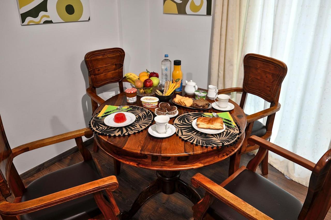 Stylish Apartment, Acropolis View أثينا المظهر الخارجي الصورة